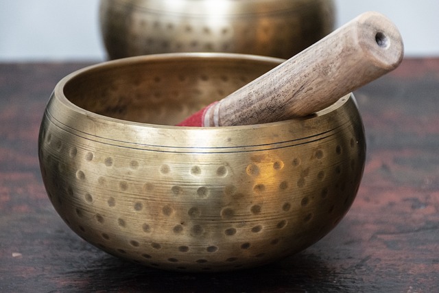 Singing bowls to raise vibration